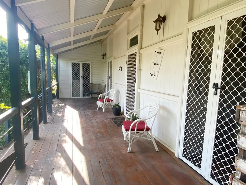 Timber Beauty on Bowen..........Moving & will be SOLD!!