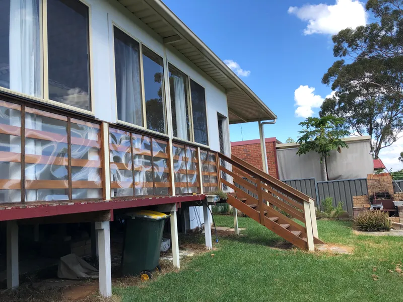 Fantastic Family Home with gardens