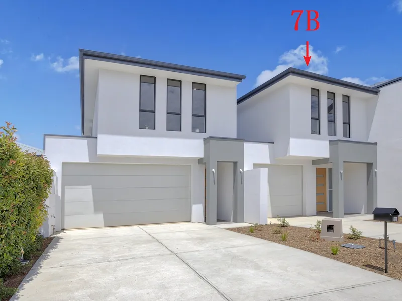 Brilliant Brand New Double Storey Townhouse Within East Marden Primary School Zone