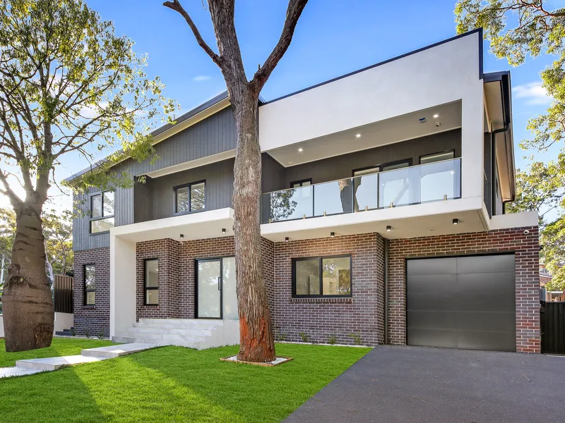 Brand New Luxury Home in a Highly Sought After Location