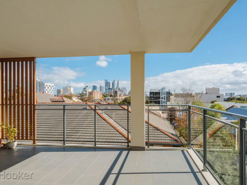 Corner Apartment with City Views and Great Facilities