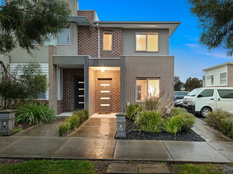 A modern and welcoming townhouse