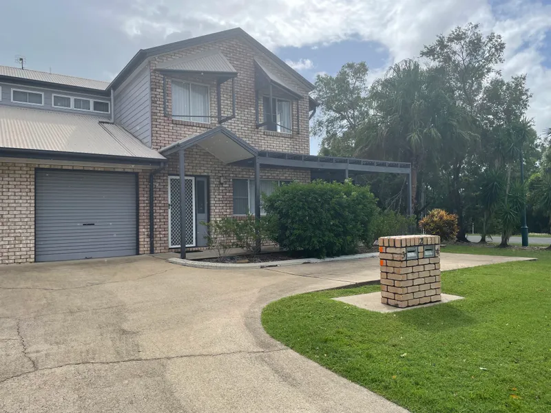 MODERN TWO BEDROOM TOWNHOUSE