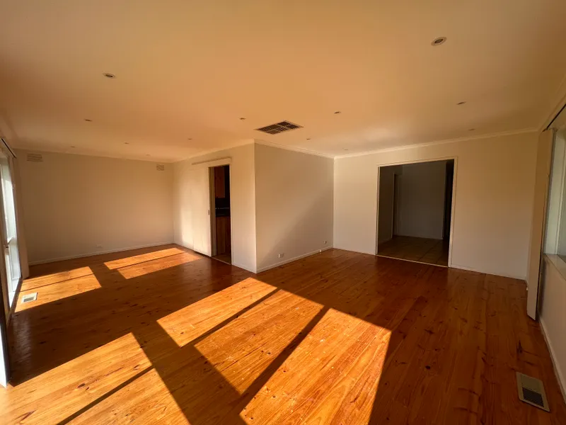 NEAT & TIDY 4 BEDROOM, 2 BATHROOM HOME