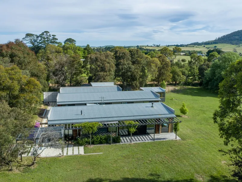 OFFER ACCEPTED and DEPOSIT TAKEN!