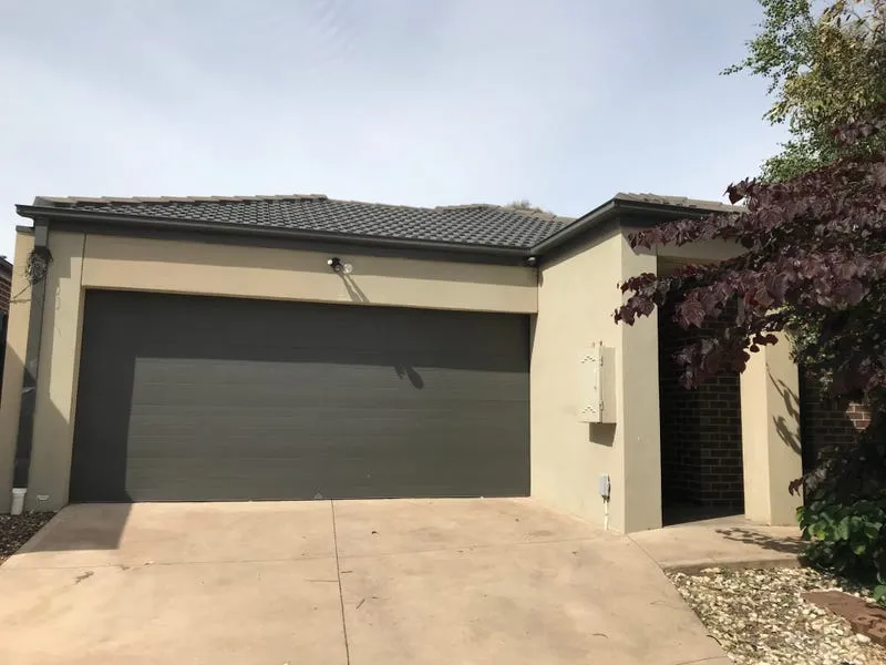 Quality Family Home In Prime Location!