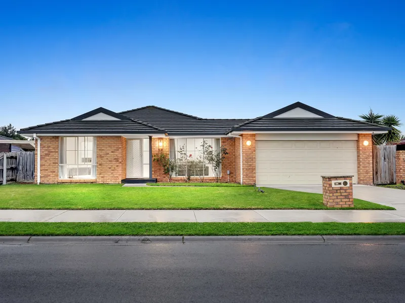 HOME IS ! Two separated living areas on a 649 Sq Block