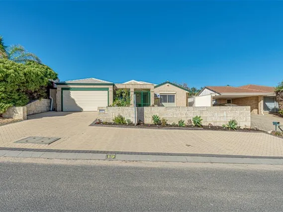 THE BEST HOME IN KINROSS!!!