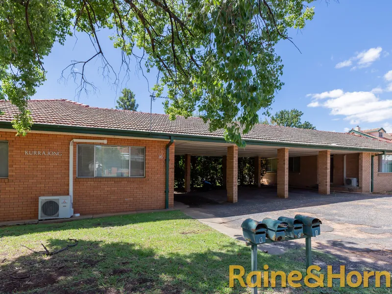In a quiet South Dubbo location