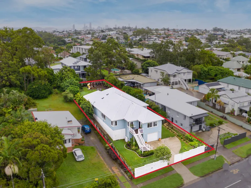 OPENS CANCELLED NOW UNDER CONTRACT This family home Provides all the Creature Comforts, Convenience, Room, and is All Class on a 1012m2