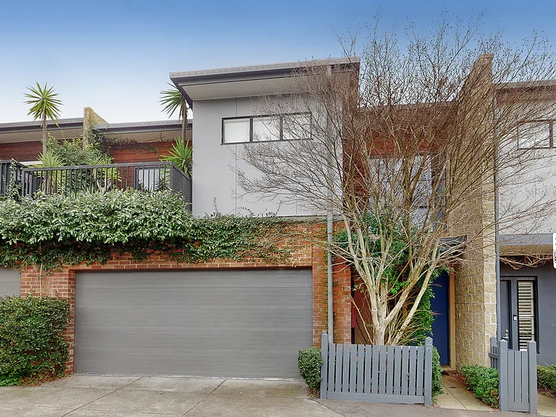 Auburn Village lifestyle awaits!