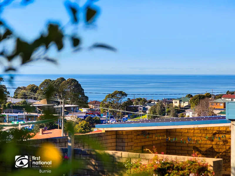 Sunrise and Sea Views on Sampson