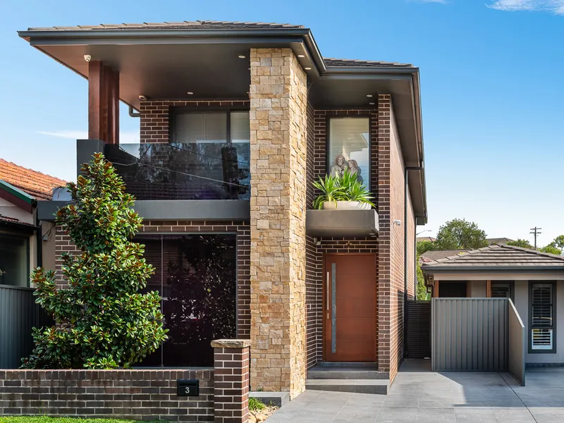 Get Ready : Low maintenance family home with two bedroom granny flat