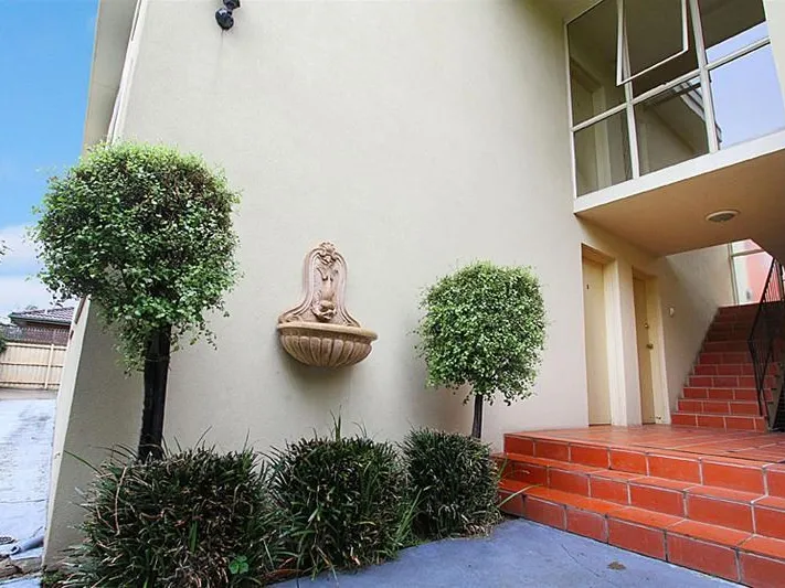 HEAVENLY HOME ON HOPE STREET