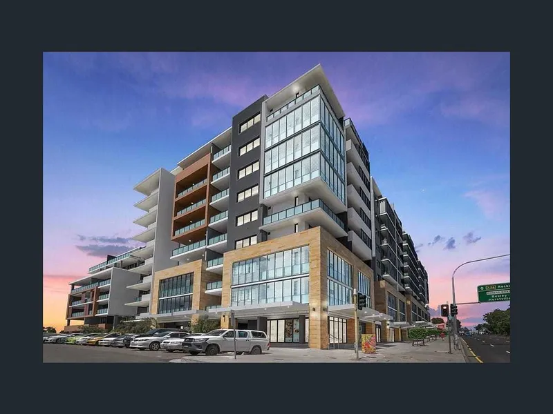 Ideal Apartment Available Now! 2 Beds 2 Baths 1 Parking!