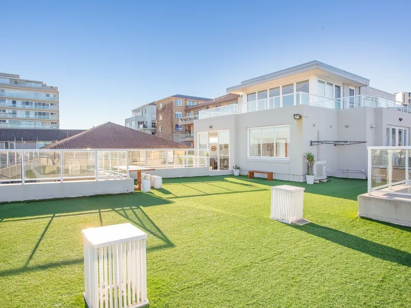 Stunning Fully Furnished Apartment in Ultimate Beachside Location!