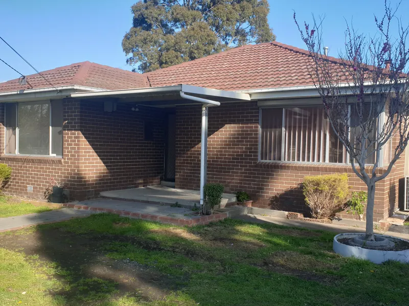 FULLY RENOVATED 4 BED ROOM