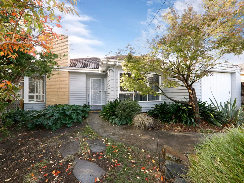 A wonderful gem - Three Bedroom Family Home!