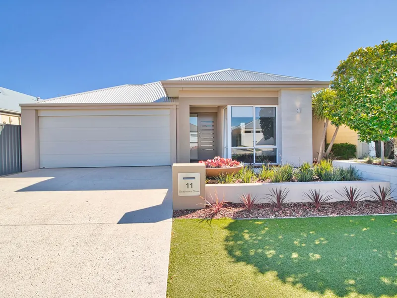 Warm and Inviting ex Display Home