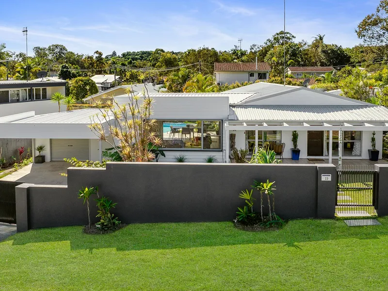 Coastal Style in Central Noosa