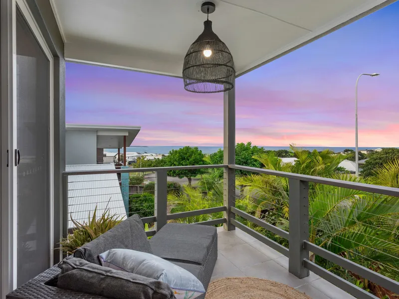 Ultimate Seaside Family Entertainer