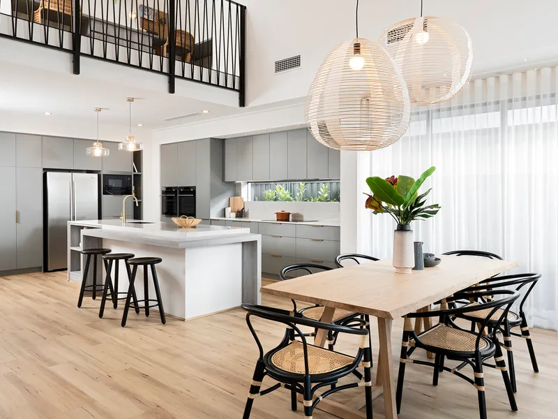 STUNNING CUSTOM DESIGNED HOUSE ON THIS RARE 845 SQM BLOCK IN ILUKA (contact me for 3d views of home)