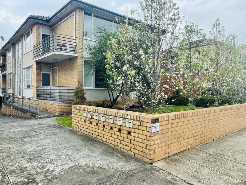 Welcome Home | HODGES CAULFIELD DESCRIPTION: