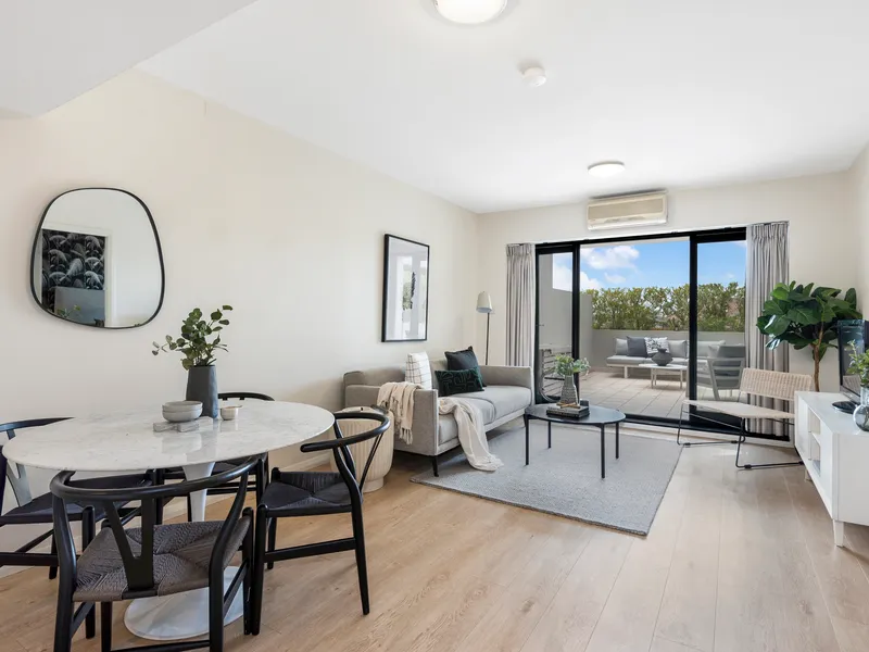 Spacious and Modern One Bedroom Apartment