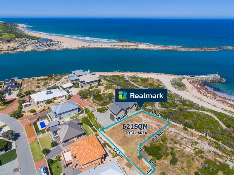 OCEAN FRONT PANORAMA