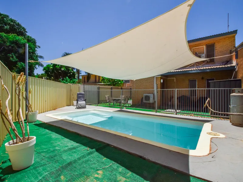 Private Swimming Pool + Side Access + Renovated Brick Town House + $700 per Week Rent!