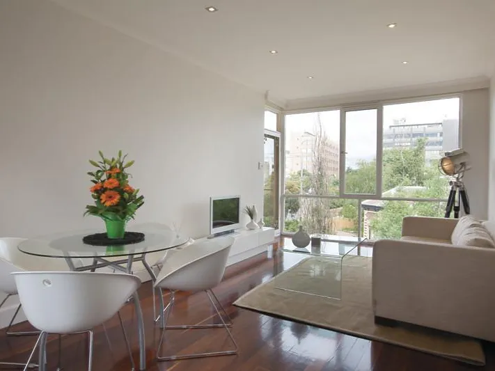 CAMBERWELL JUNCTION AT YOUR DOORSTEP