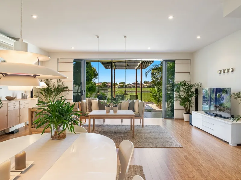 High Quality Lifestyle Retreat of Design and Space
