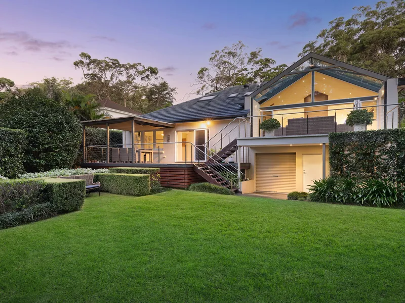 Charismatic contemporary, private garden retreat