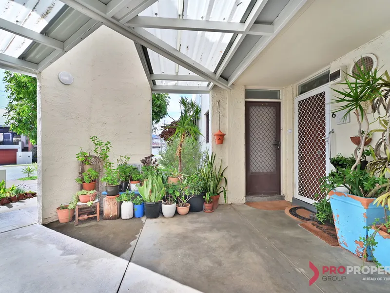 PERFECT LOCATION… PERFECT PRICE!