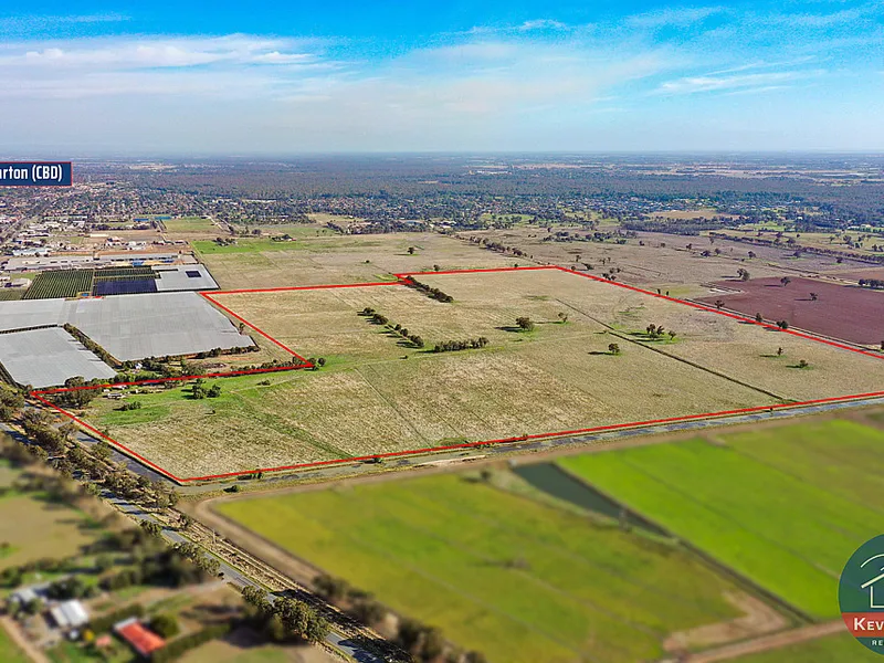 Farming land on the fringe of Shepparton 