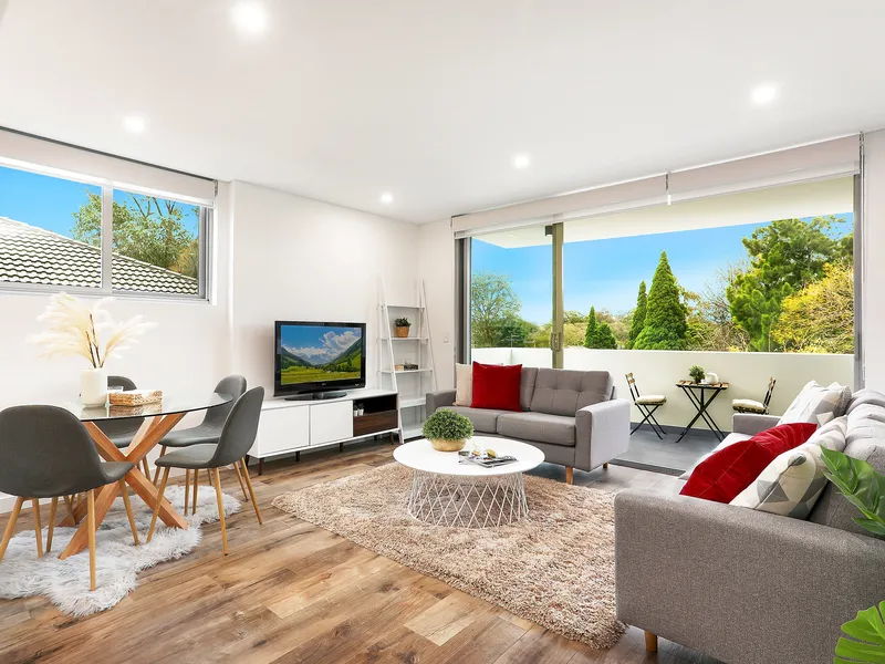 Cleverly designed three bedroom apartment