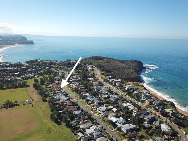 Lower duplex near beach - Negotiable Lease Term