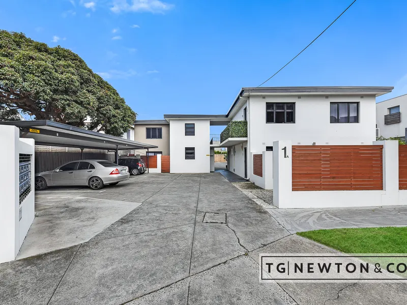 Perfect Home few minutes Walk to the Beach