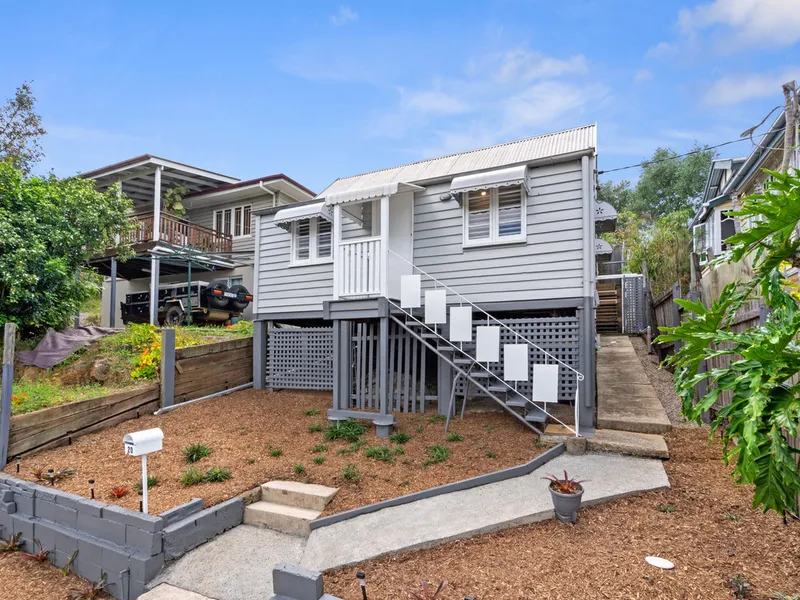 Inner-City Cottage Charm