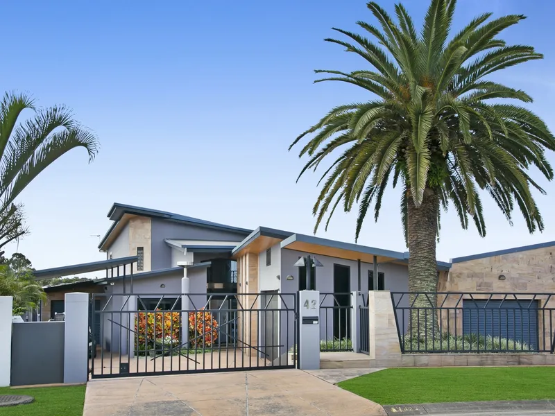 AWARD WINNING ARCHITECTURALLY DESIGNED MASTERPIECE!! - BY APPT ONLY
