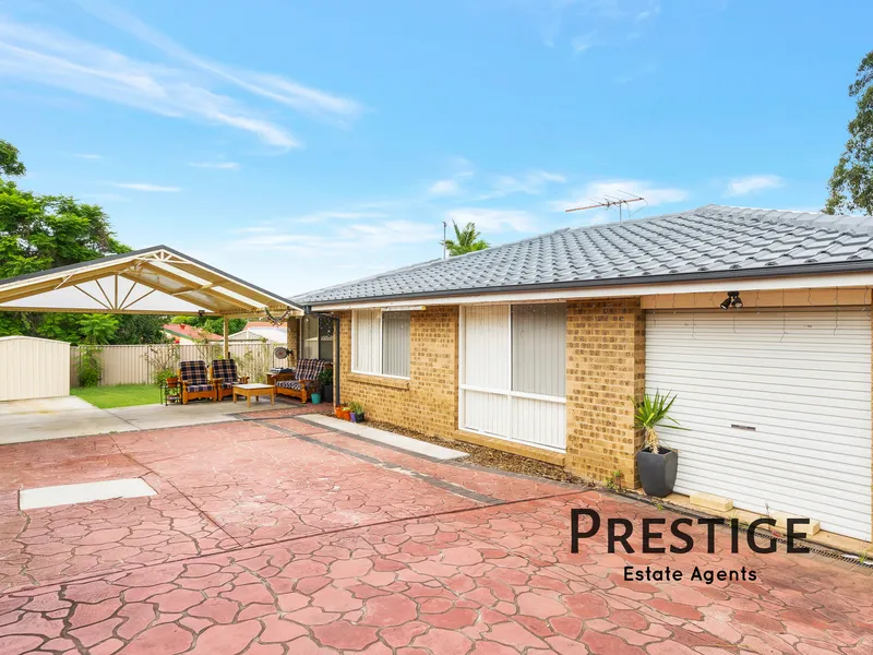 Flat and set on 797m2 parcel of Land