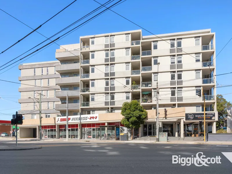 Sleek Style in the Heart of Central Preston