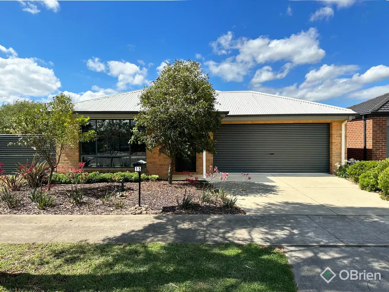 WHY BUILD? 15 DIANELLA IS READY TO MOVE IN!