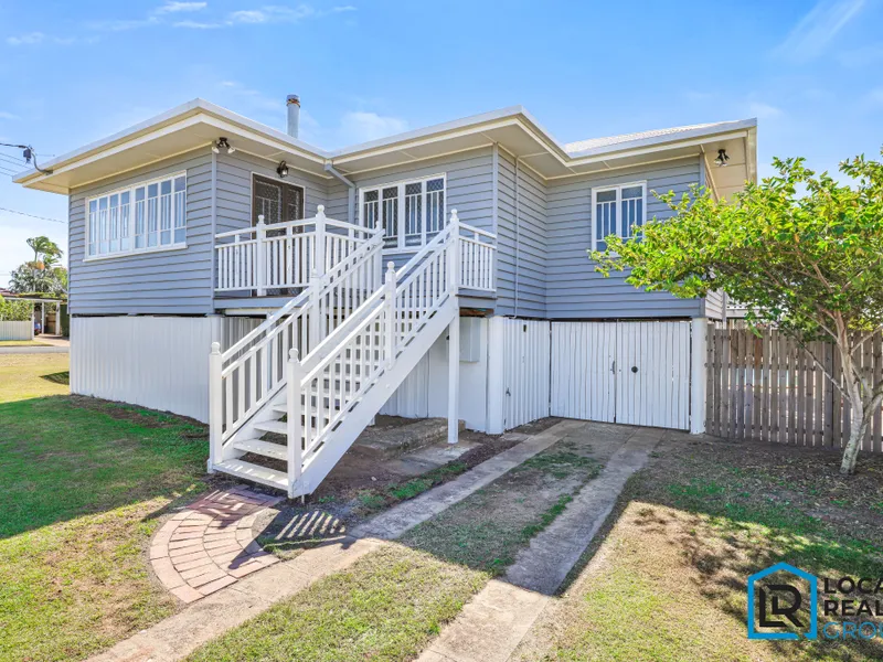 Classic Restored Queenslander ready to move in – nothing to do