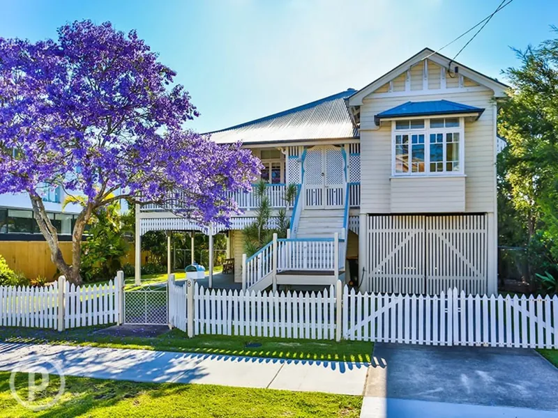 LOCATION! Spacious four bedroom family home plus study