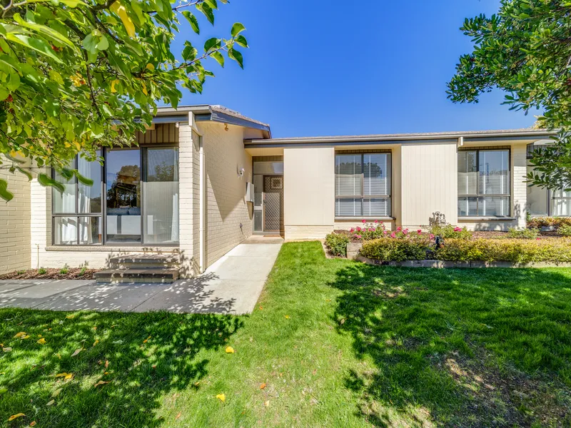 A Diamond on Dexter with Solar Passive Living