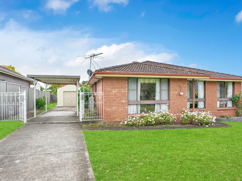 SPACIOUS 3 BEDROOM BRICK VENEER HOME