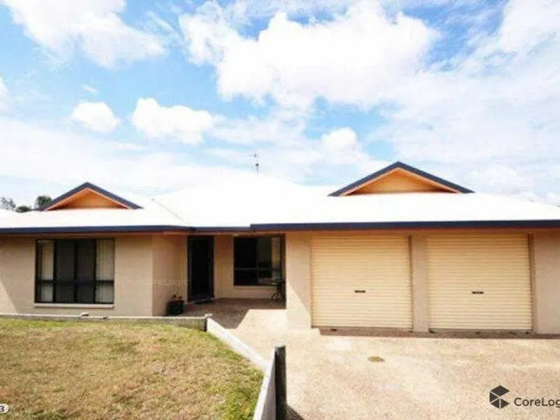 SPACIOUS 4 BEDROOM + 2 BATHROOM + 2 GARAGE