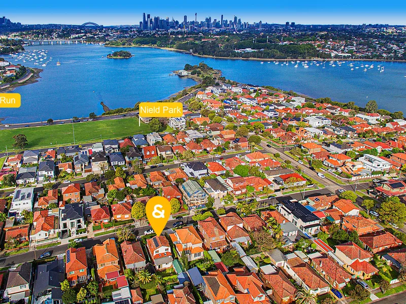 Perfect family home | Freshly Updated | Bayside Location