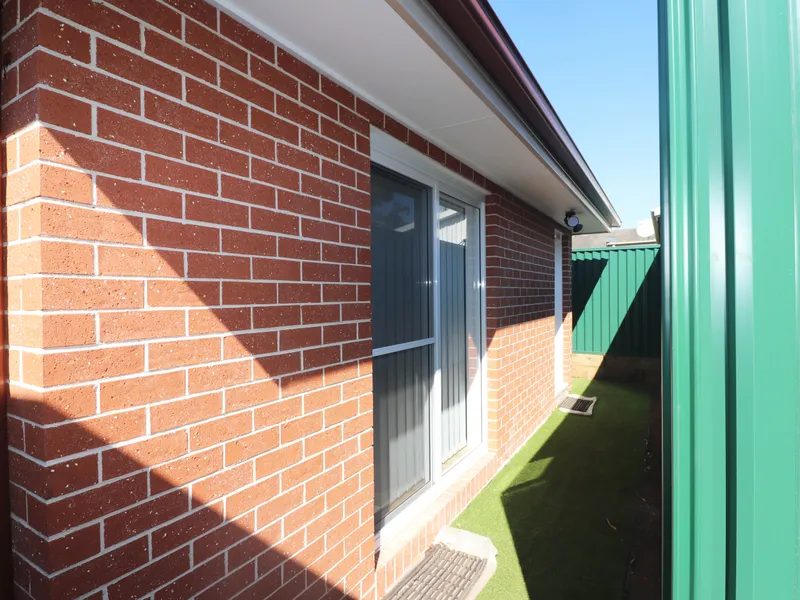 Nice modern 2 Bedroom Granny Flat